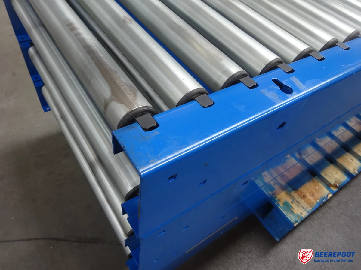 Rollenbaan met hoog frame